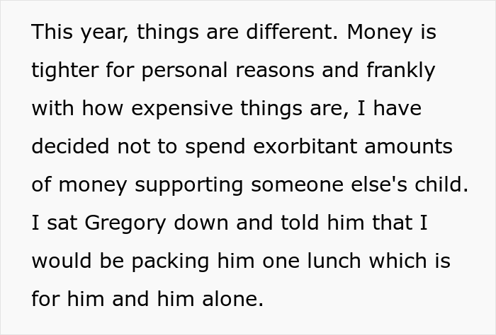 Woman Confronts Son's BFF's Mother After She Learns That Her Boy Was Cut Off From Their Shared Lunch To Save Money Woman Confronts Son's BFF's Mother After She Learns That Her Boy Was Cut Off From Their Shared Lunch To Save Money