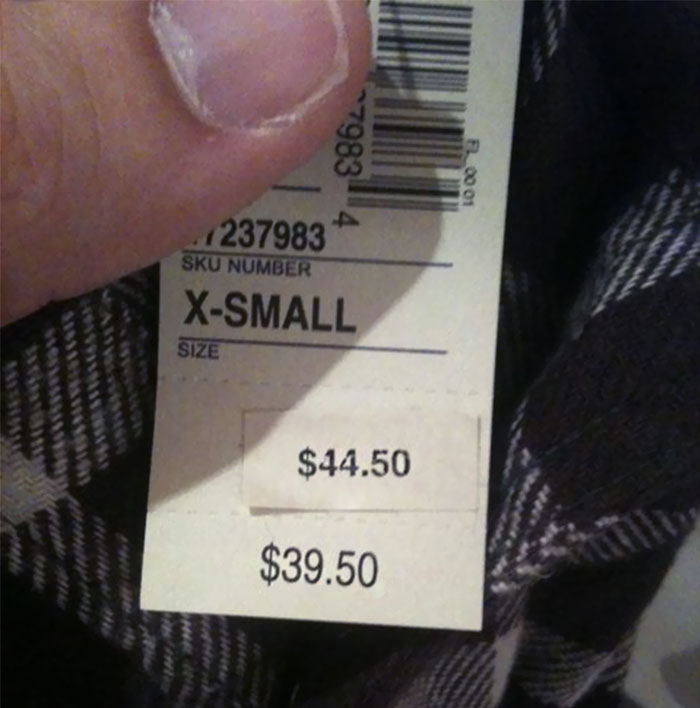 Here Is Why Black Friday Is A Joke. 20% Off Everything At American Eagle. Oh What's Underneath This Sticker Here