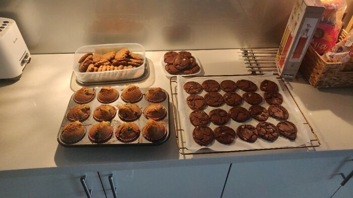 Vegan And Dog Friendly Treats! (Except For The Chocolate Ones)