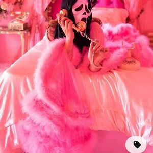 sj_dickinson11 avatar