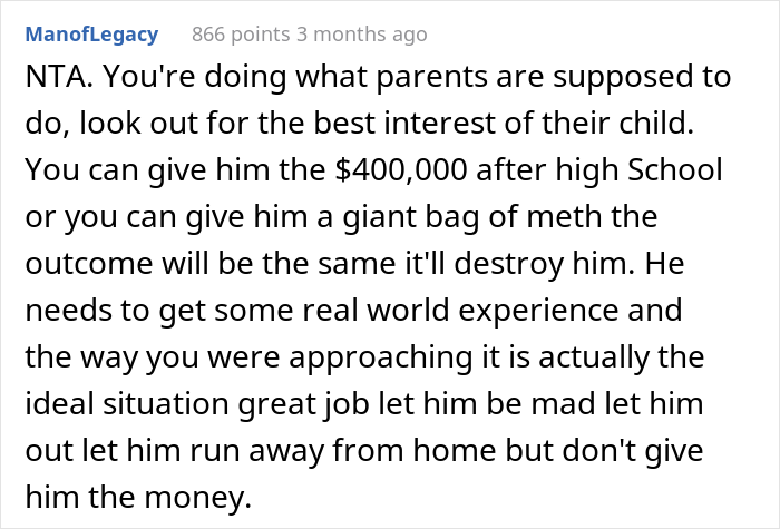 Son Faces Dad's "Ultimatum" After Refusing To Attend College And Wanting To Use His $400K Tuition Money For Starting A Business Son Faces Dad's "Ultimatum" After Refusing To Attend College And Wanting To Use His $400K Tuition Money For Starting A Business