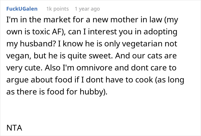 Mom “Publicly Embarrasses” Rude Vegan Daughter-In-Law At Thanksgiving Mom “Publicly Embarrasses” Rude Vegan Daughter-In-Law At Thanksgiving