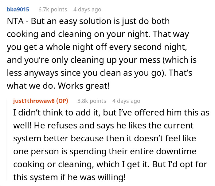 Husband Thinks His Wife’s Being Unreasonable When She Blames Him For The Mess In The Kitchen, She Then Shows Him The Proof Husband Thinks His Wife’s Being Unreasonable When She Blames Him For The Mess In The Kitchen, She Then Shows Him The Proof