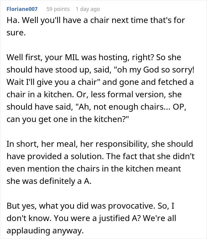 Woman Sits On Husband's Lap During Thanksgiving, Making It Very Awkward For His Mom And His Ex That She Invited To The Dinner