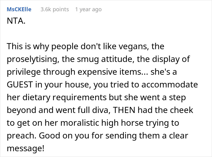 Mom “Publicly Embarrasses” Rude Vegan Daughter-In-Law At Thanksgiving Mom “Publicly Embarrasses” Rude Vegan Daughter-In-Law At Thanksgiving