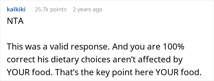 Student Has Had Enough Of His Muslim Friend Stealing His Fries, So He Orders Bacon On Them Without Telling Him Anything Student Has Had Enough Of His Muslim Friend Stealing His Fries, So He Orders Bacon On Them Without Telling Him Anything
