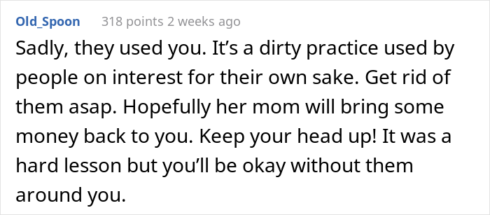 Friends Bail From Restaurant Before Check Arrives And Refuse To Pay This Woman Back For It, She Complains To The Birthday Girl's Mother Friends Bail From Restaurant Before Check Arrives And Refuse To Pay This Woman Back For It, She Complains To The Birthday Girl's Mother