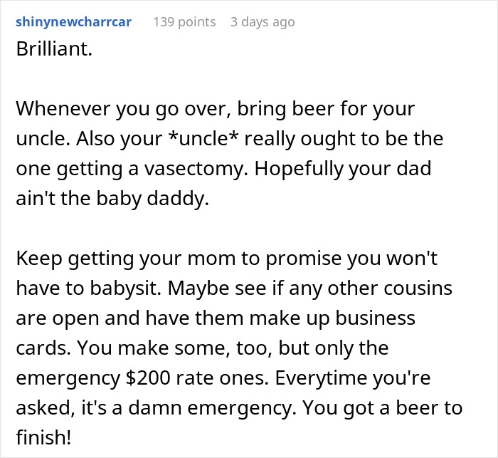 "My Aunt Sees The Can And Starts Screaming": Man Sick And Tired Of Always Having To Babysit Relatives At Family Events, Solves The Problem "My Aunt Sees The Can And Starts Screaming": Man Sick And Tired Of Always Having To Babysit Relatives At Family Events, Solves The Problem