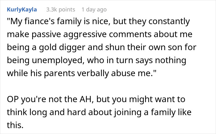 "I Snapped": Fiancé's Family Implies That This Woman Is A Gold Digger, So She "Exposes" His Unemployment At The Dinner Table