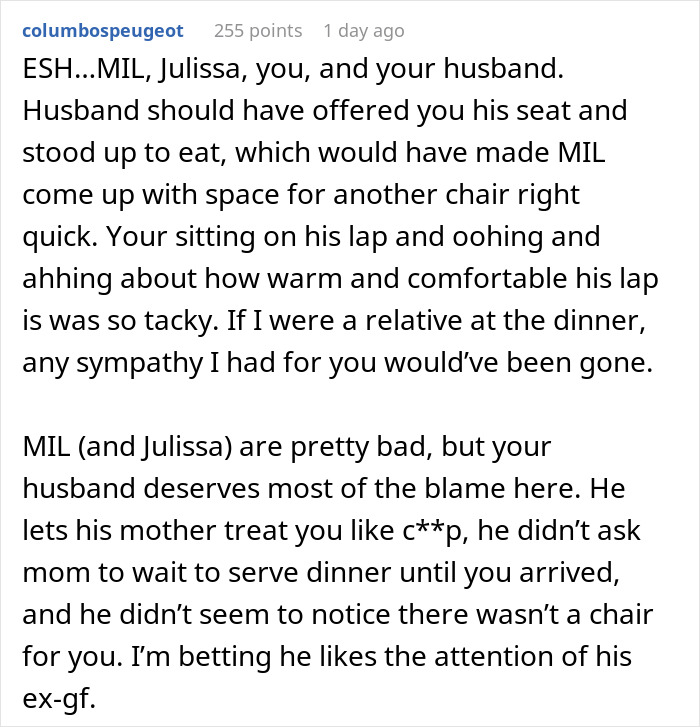 Woman Sits On Husband's Lap During Thanksgiving, Making It Very Awkward For His Mom And His Ex That She Invited To The Dinner
