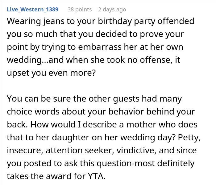 Mom Wonders If She's A Jerk For Wearing Jeans To Daughter's Wedding To Prove A Point, Gets A Reality Check Online