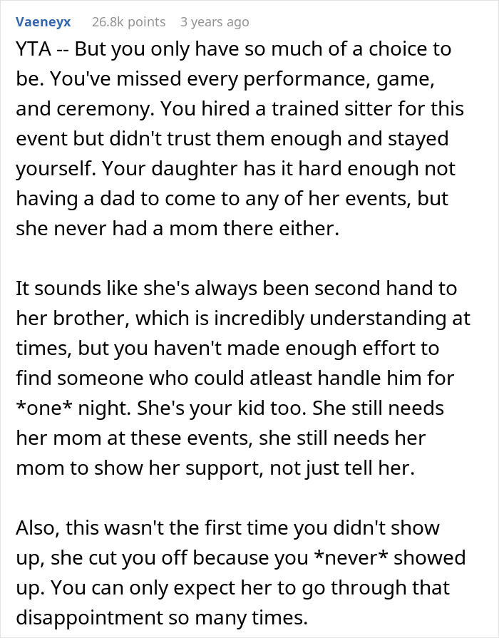 This Woman Doesn’t See Her Mom At Award Ceremony Because She Missed It To Be With Her Autistic Brother, Cuts All Ties With Her