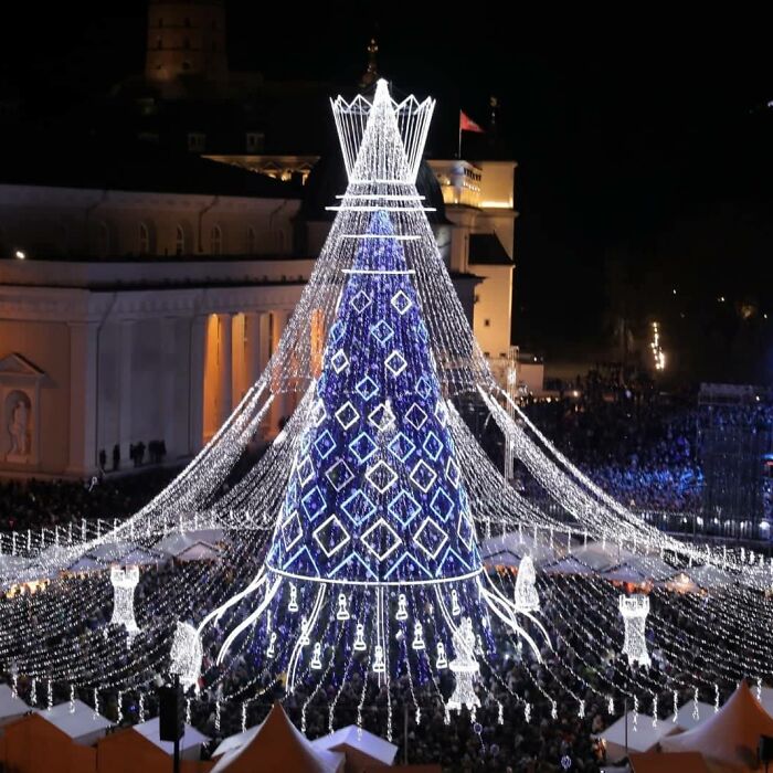 Hey Pandas From Around The World, Post A Picture Of The Holidays In Your Area