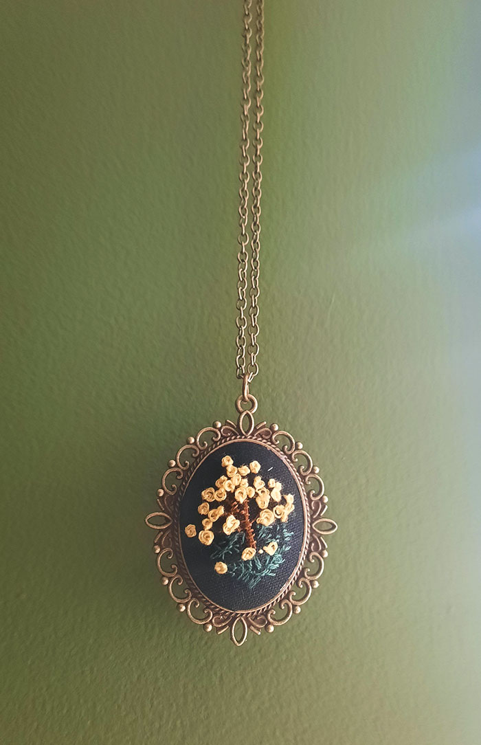 My Non-Embroidering Boyfriend Got A Kit And Made Me This Cross-Stitch Pendant, And It Blew Me Away