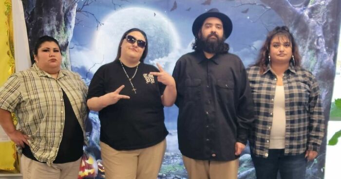 Hey Pandas, Share Pics Of Your Halloween Party (Closed)