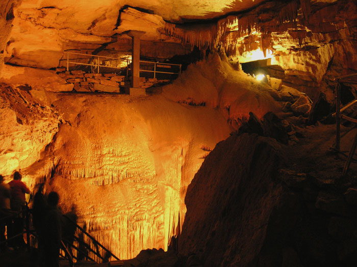 Caves in Kentucky