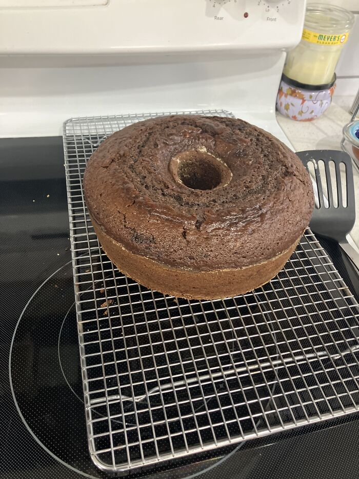 Waiting For My Cake To Cool