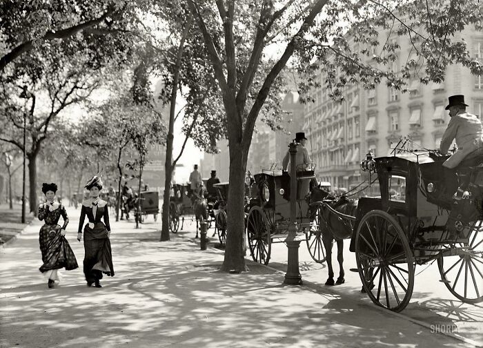 New York City Street Scene, 1900