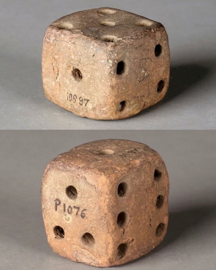 Dice Made Of Terracotta From Indus Valley Civilization. Harappa, Pakistan, 2600-1900 Bc
