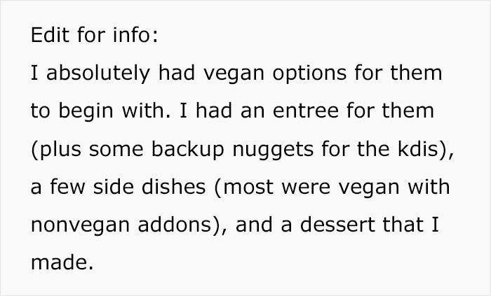 Mom “Publicly Embarrasses” Rude Vegan Daughter-In-Law At Thanksgiving Mom “Publicly Embarrasses” Rude Vegan Daughter-In-Law At Thanksgiving