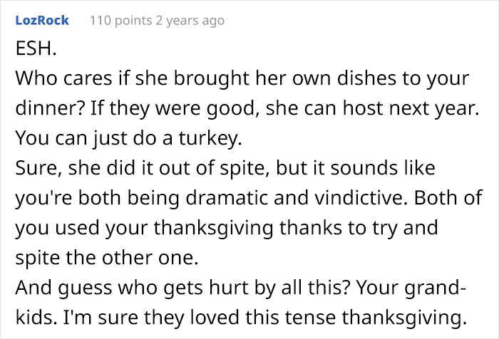 Mom “Publicly Embarrasses” Rude Vegan Daughter-In-Law At Thanksgiving Mom “Publicly Embarrasses” Rude Vegan Daughter-In-Law At Thanksgiving