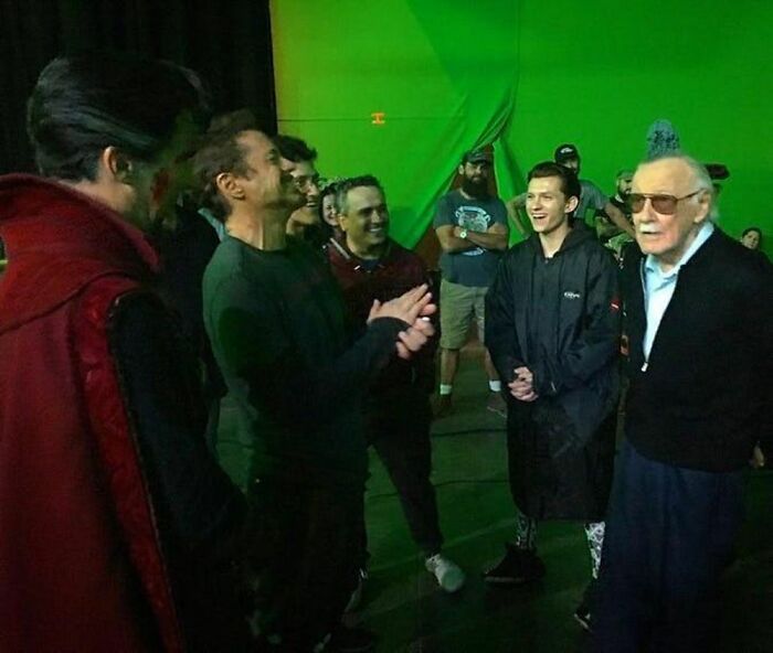 Detrás de las escenas de Avengers Infinity War con Stan Lee