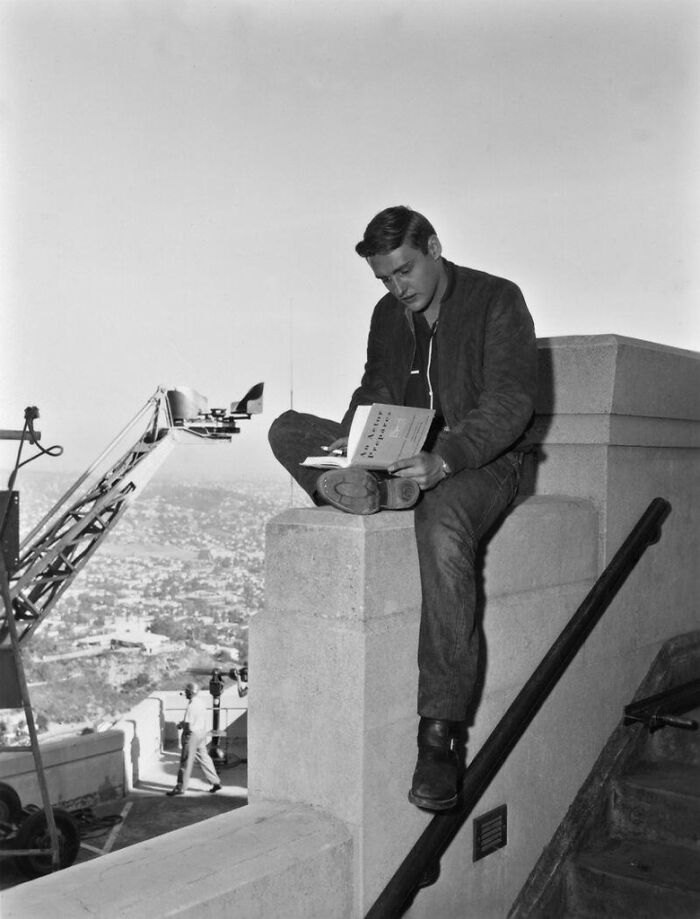 18 Years Old Dennis Hopper On The Set Of Rebel Without A Cause (1955)