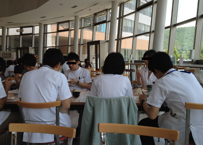 Student Has Had Enough Of His Muslim Friend Stealing His Fries, So He Orders Bacon On Them Without Telling Him Anything Student Has Had Enough Of His Muslim Friend Stealing His Fries, So He Orders Bacon On Them Without Telling Him Anything