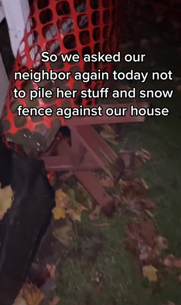 “Looks Like We Got Karen As A Neighbor”: Man Gets Into A War With Neighbor Who Zip-Tied Her Snow Fence To His Gutters “Looks Like We Got Karen As A Neighbor”: Man Gets Into A War With Neighbor Who Zip-Tied Her Snow Fence To His Gutters