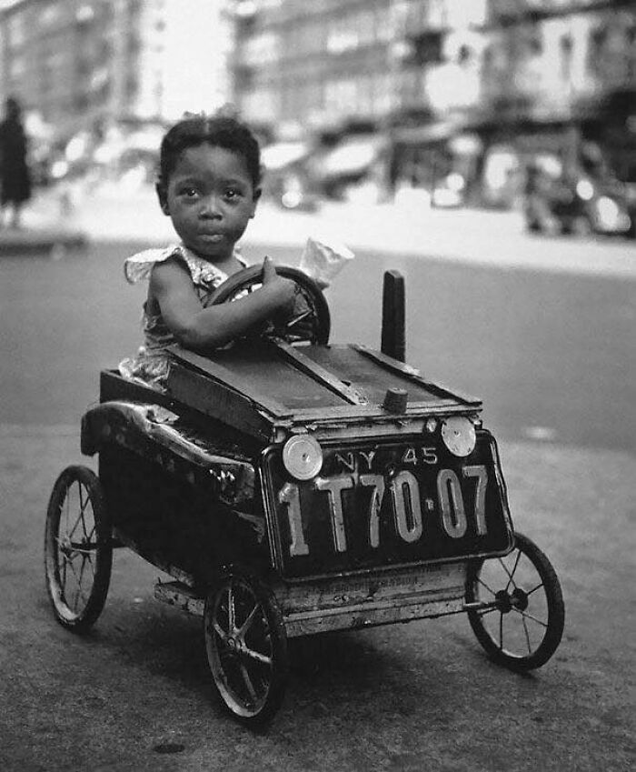 A Beautiful Little Girl In New York, 1958