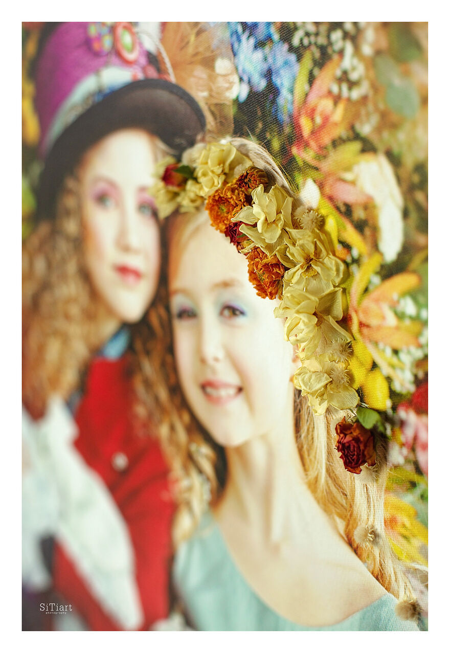 A Fellow Florist And I, The Photographer, Made 11 Portraits Of Months Using Live Flowers To Highlight The Genuineness Of Each Season