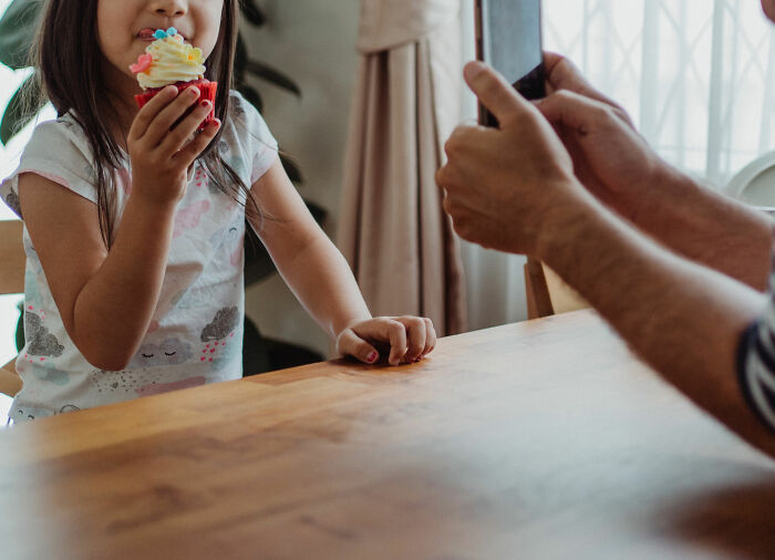 “What’s Something Most People Think Is Healthy Today That Future People Will Shake Their Heads At?” (45 Answers)