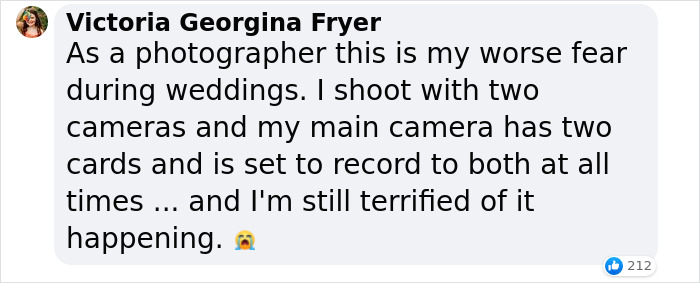 People Praise This Photographer For Honesty After He Breaks The Worst News To The Newlyweds As Their Wedding Photographer