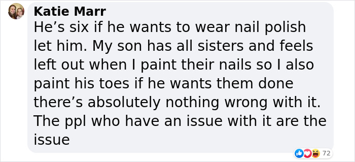 Dad Gets Applauded Online For Standing Up For His Son Who Got Bullied For Wearing Nail Polish Dad Gets Applauded Online For Standing Up For His Son Who Got Bullied For Wearing Nail Polish