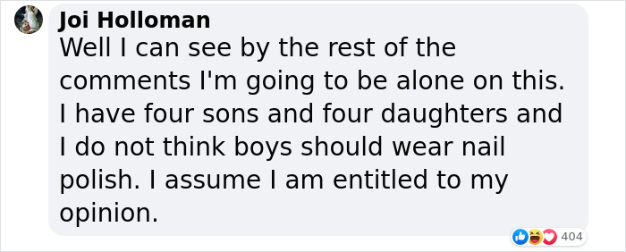 Dad Gets Applauded Online For Standing Up For His Son Who Got Bullied For Wearing Nail Polish Dad Gets Applauded Online For Standing Up For His Son Who Got Bullied For Wearing Nail Polish