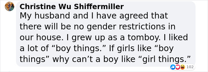 Dad Gets Applauded Online For Standing Up For His Son Who Got Bullied For Wearing Nail Polish Dad Gets Applauded Online For Standing Up For His Son Who Got Bullied For Wearing Nail Polish