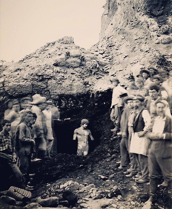 Archeologists And Workers Pose In 1894 In Front Of The Well Preserved Statue Of Antinous (130 Bc). It Was Unearthed Near The Temple Of Apollo In The Sanctuary At Delphi, Greece