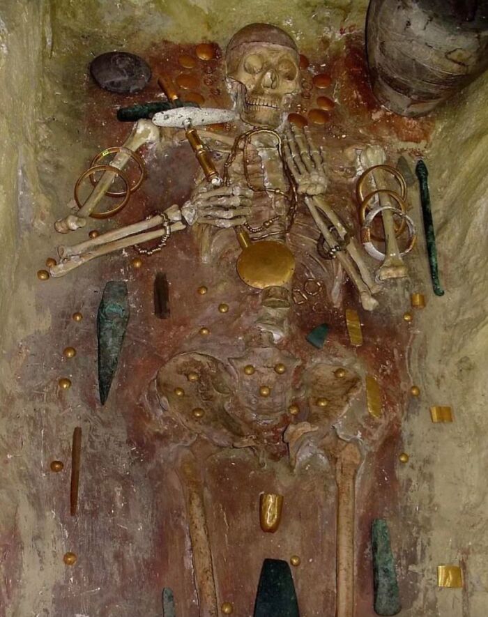'varna Man' And The Wealthiest Grave Of The 5th Millenium B.c. Found In Bulgaria