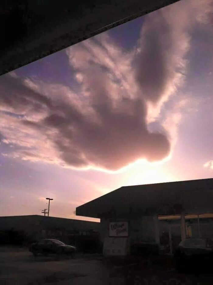A Wonderful Situation In The Sky