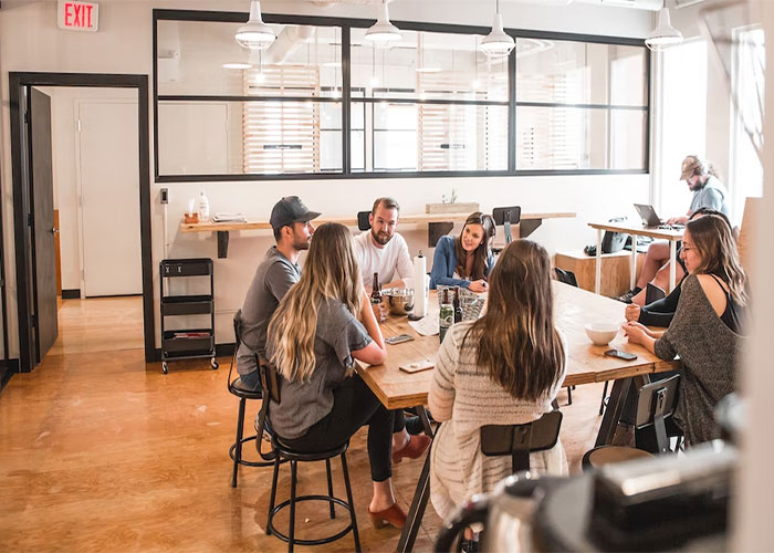 Jealous Boss Tells Employee He’s No Longer Allowed To Bring In “Elaborate Lunches” Jealous Boss Tells Employee He’s No Longer Allowed To Bring In “Elaborate Lunches”