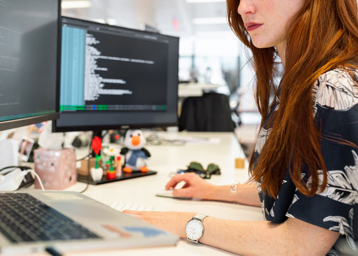 "Oh, You Want Individual Emails? You Got It": Woman Teaches A Passive-Aggressive Coworker A Lesson On Email Etiquette "Oh, You Want Individual Emails? You Got It": Woman Teaches A Passive-Aggressive Coworker A Lesson On Email Etiquette