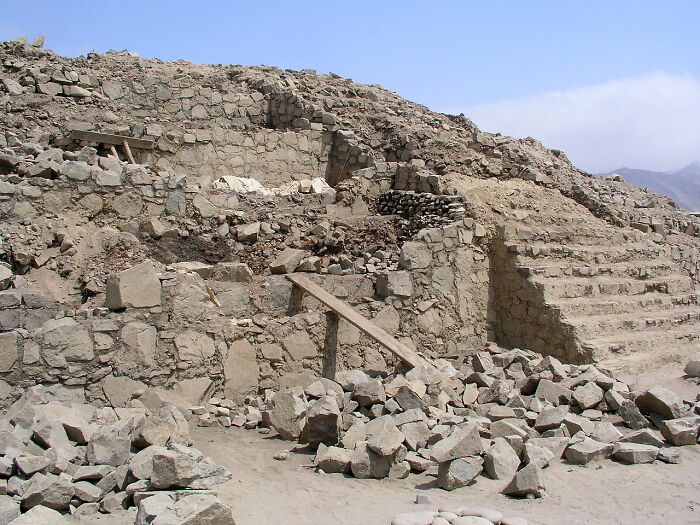 Caral Quipu (3000 BC)
