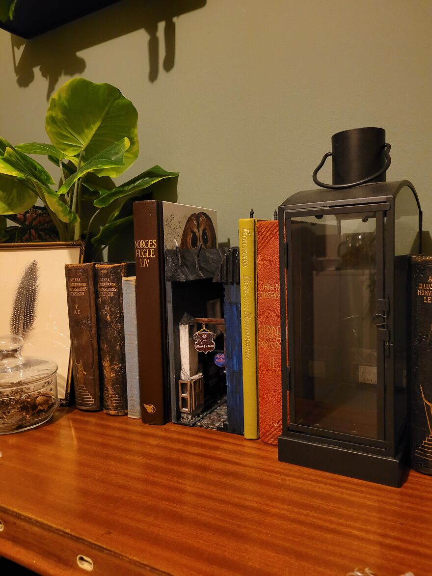 A Miniature World Hidden To Be Discovered.