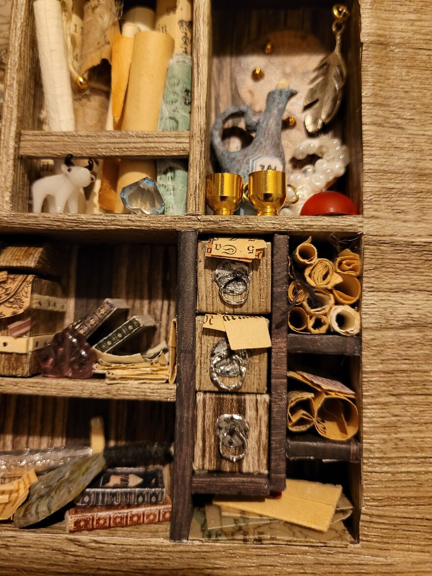 A Miniature World Hidden To Be Discovered.
