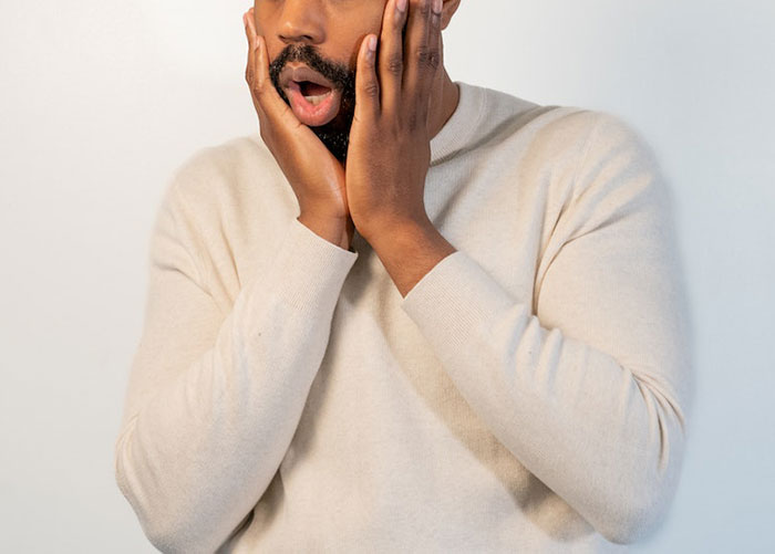 “We Miss Dave”: What Starts As Malicious Compliance Ends Up As A “Shrine” For An Ill Coworker That’s On Sick Leave “We Miss Dave”: What Starts As Malicious Compliance Ends Up As A “Shrine” For An Ill Coworker That’s On Sick Leave