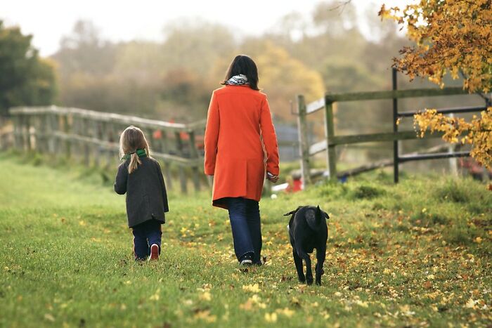 People Explain Why They Regret Having Kids In 30 Honest Posts