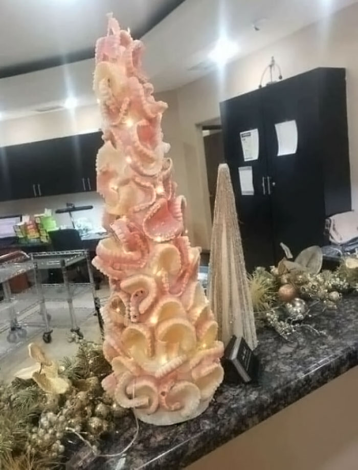 How About This Centrepiece, Seen At A Dentist's Office?