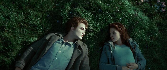 Kristen Stewart And Robert Pattinson (Twilight)