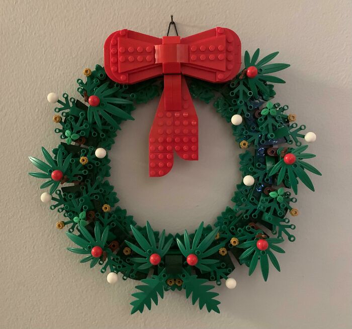 My LEGO Christmas Wreath