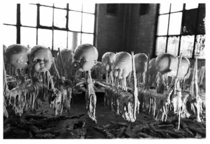 Dripping Dolls's Heads In A Factory, Photographed By Merlyn Severn, 1947